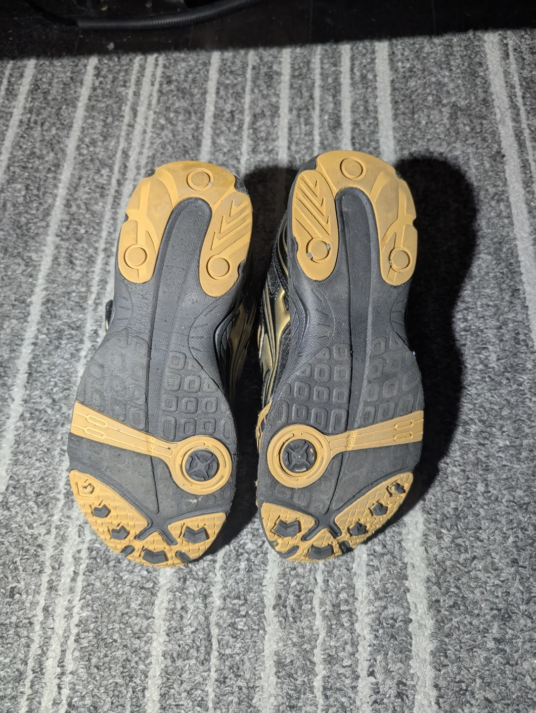 SPEED X Kids Running Shoes - Black & Gold - photo 3