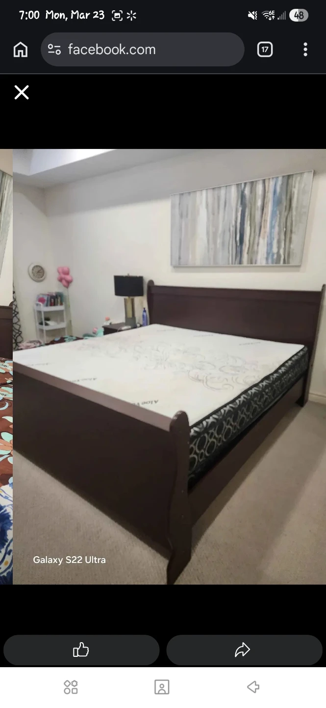 King bed with 5 piece bedroom set - photo 3