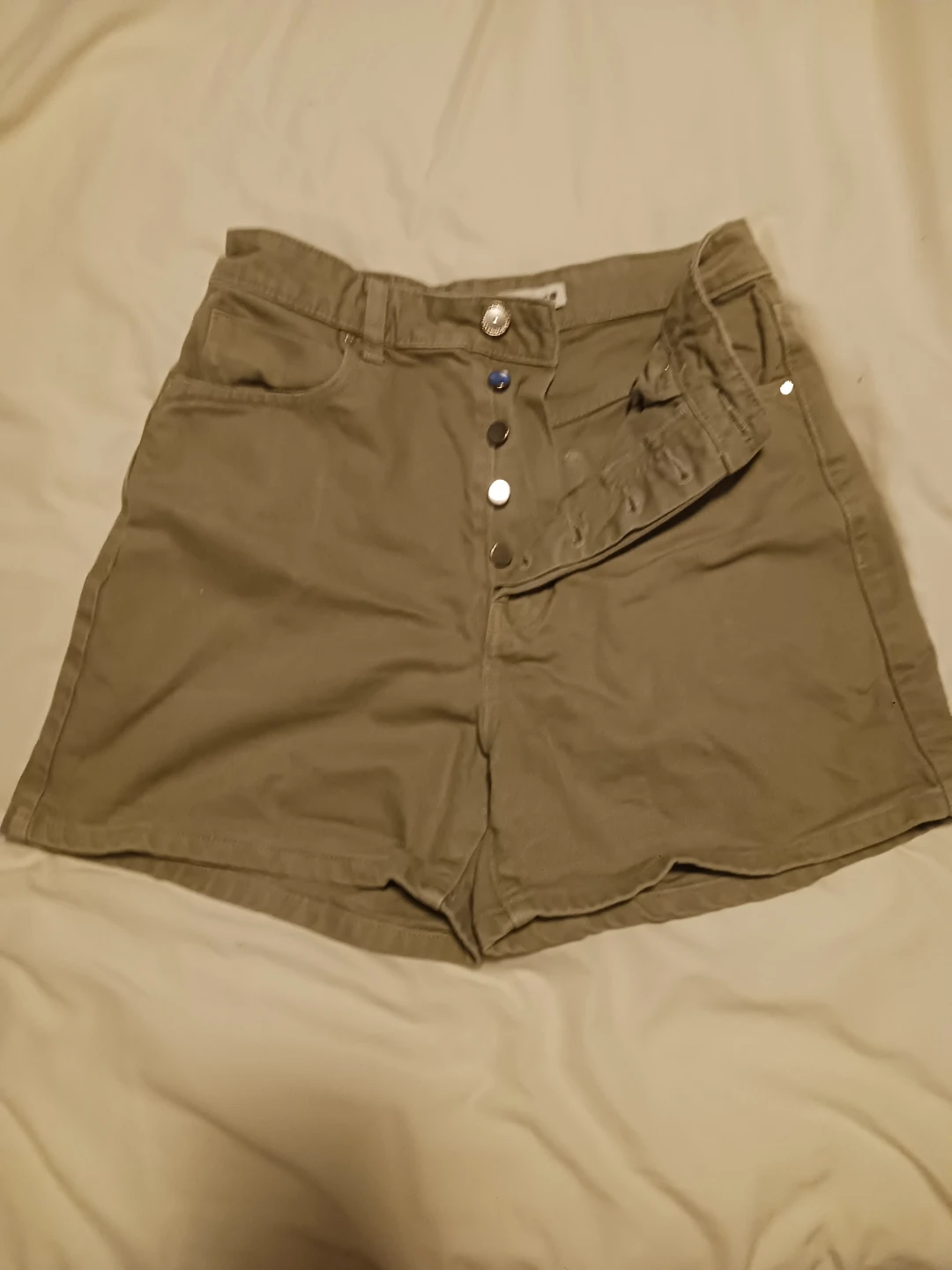 Green Zara High-Waisted Shorts Size 6 - photo 2