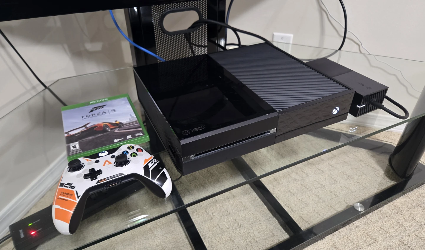 XBOX ONE / BLACK OPS 3 CONTROLLER / FORZA 5  XBOX ONE