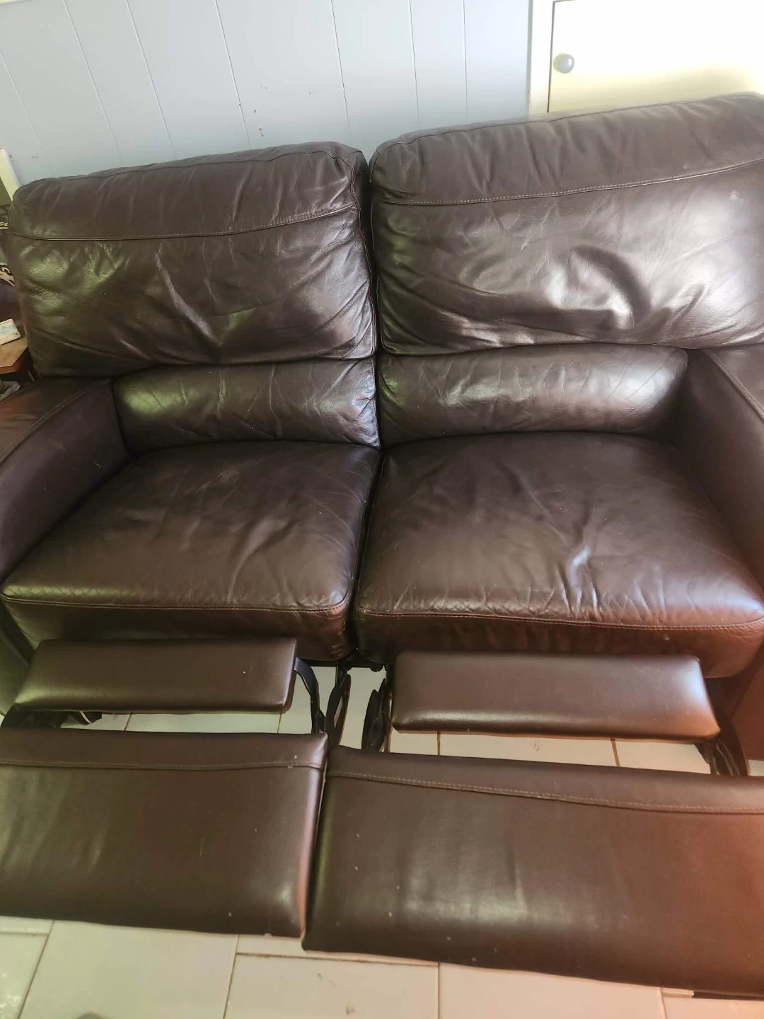 Dark Brown Leather Reclining sectional Sofa