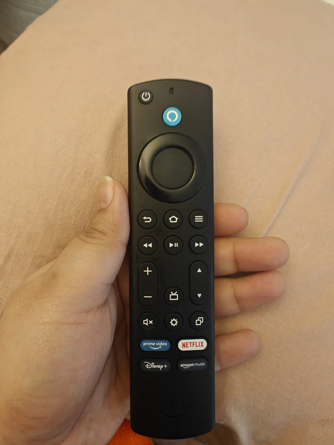 Amazon FireTV 2-Series 32" TV-URGENT PICKUP NEAR SURREY CENTRAL - photo 5