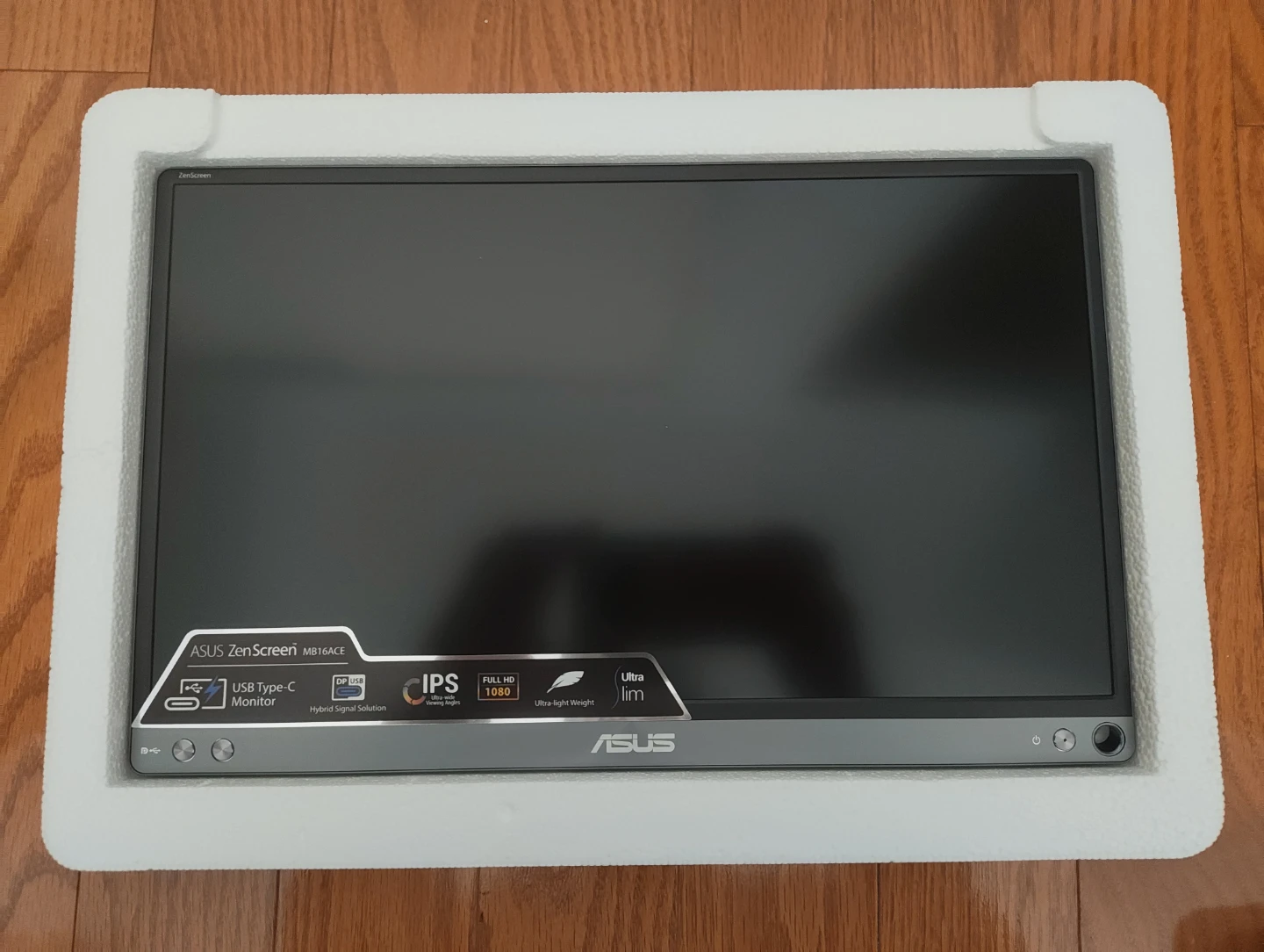 ASUS ZenScreen MB16ACE 15.6" USB-C Portable Monitor - photo 2