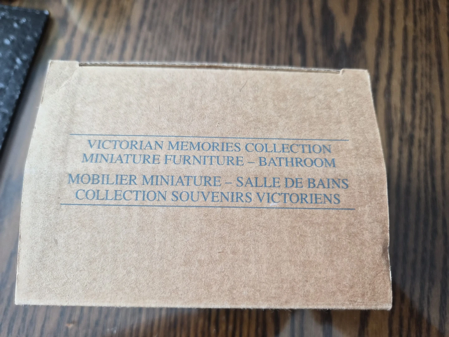 Victorian Memories Collection Miniature Bathroom Furniture - photo 2