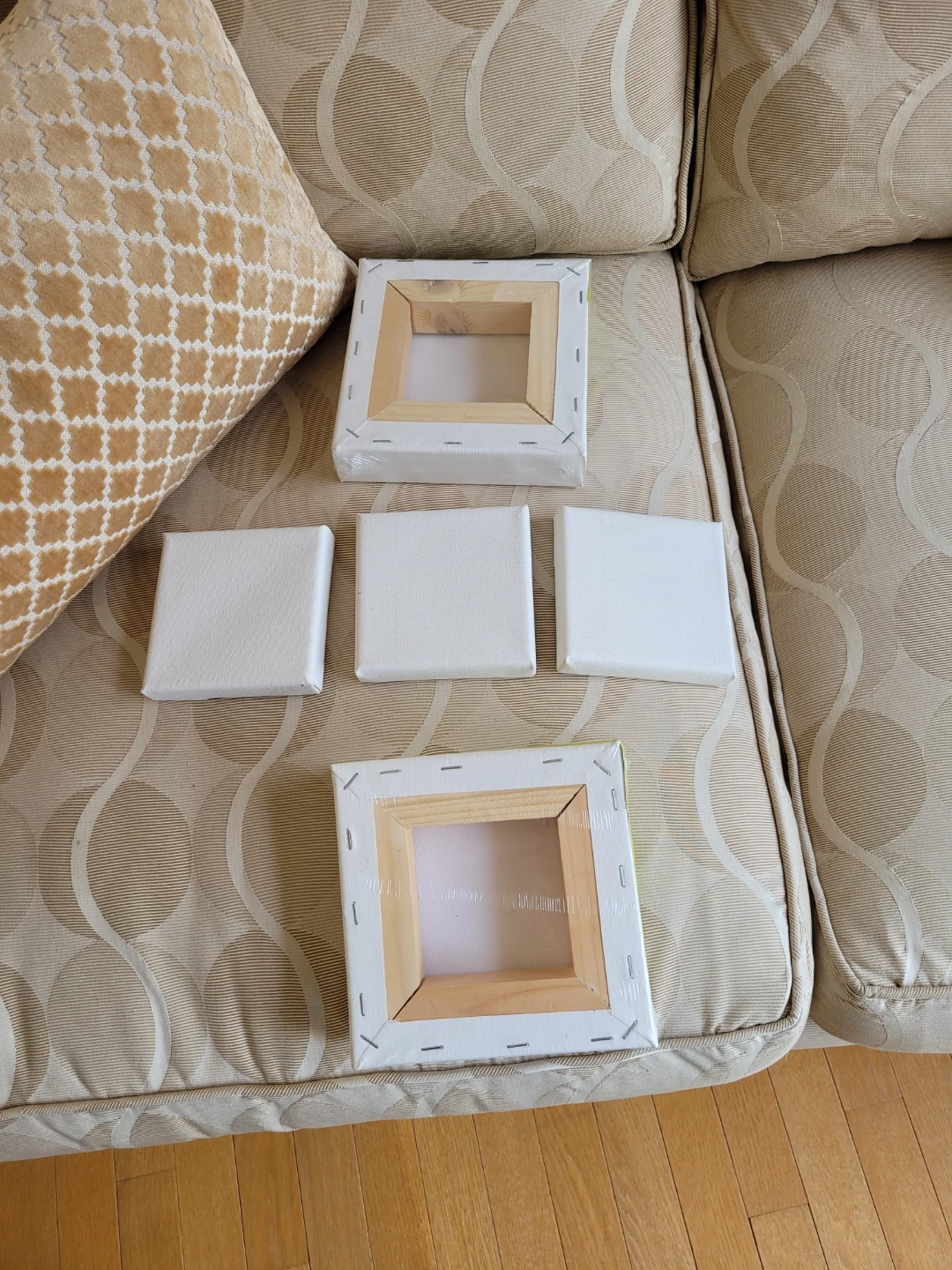 Budding Artists 5 Miniture Stretched Canvas  (Set of 5) - photo 2