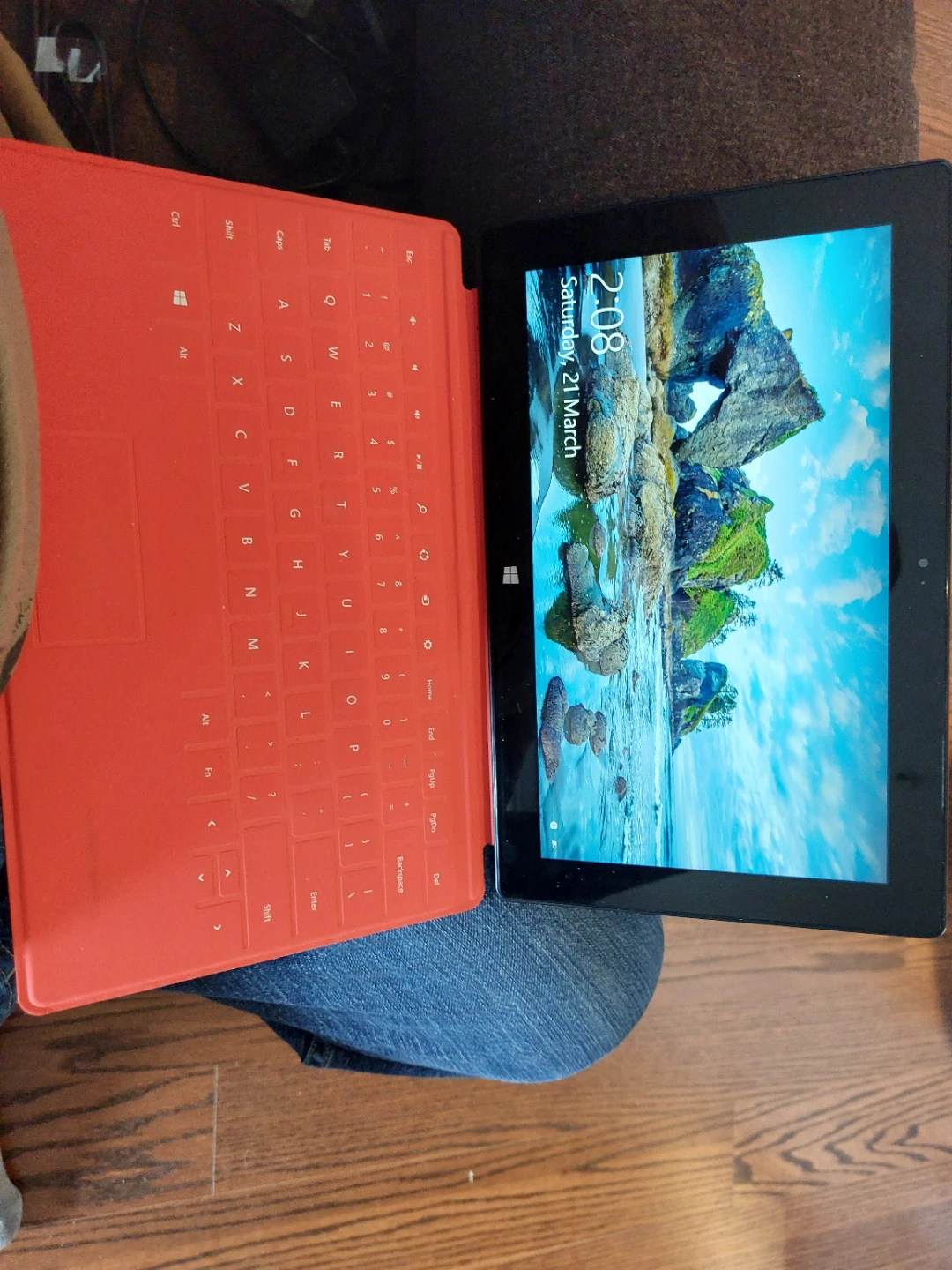 Microsoft Surface 2 Tablet with Red Keyboard Cover - photo 2