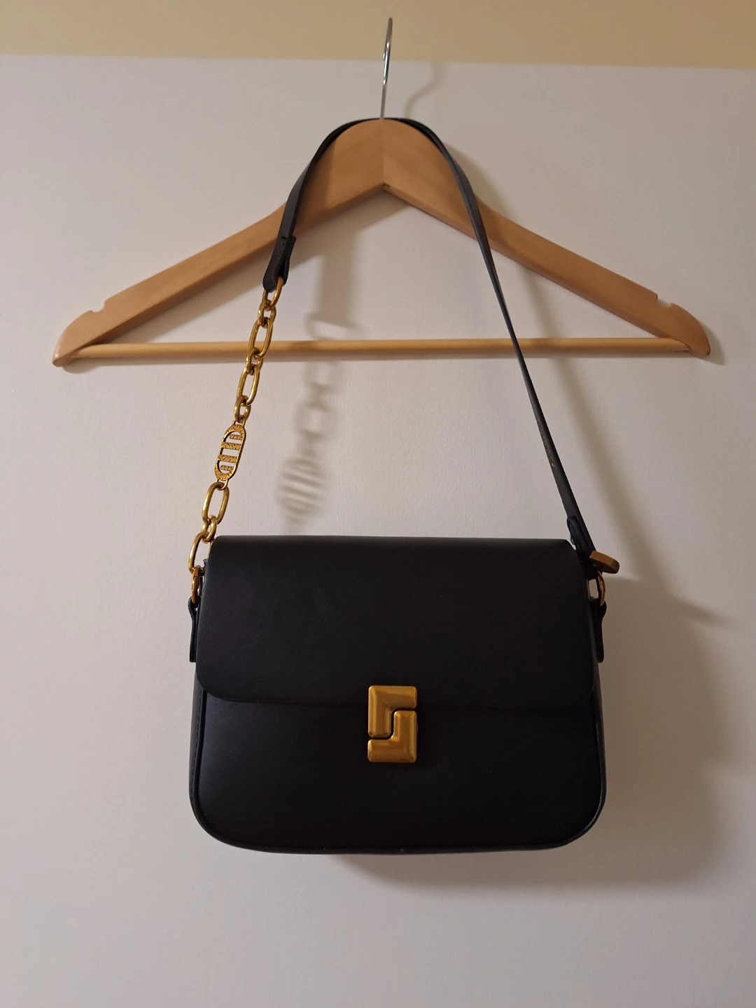 Purses! $10 each! - photo 2