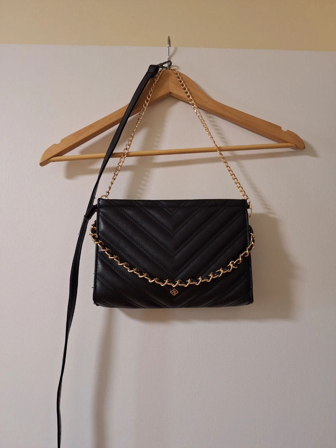 Purses! $10 each! - photo 3
