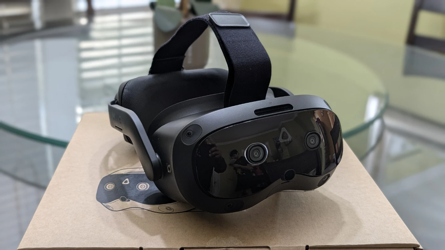 HTC VIVE Focus Vision