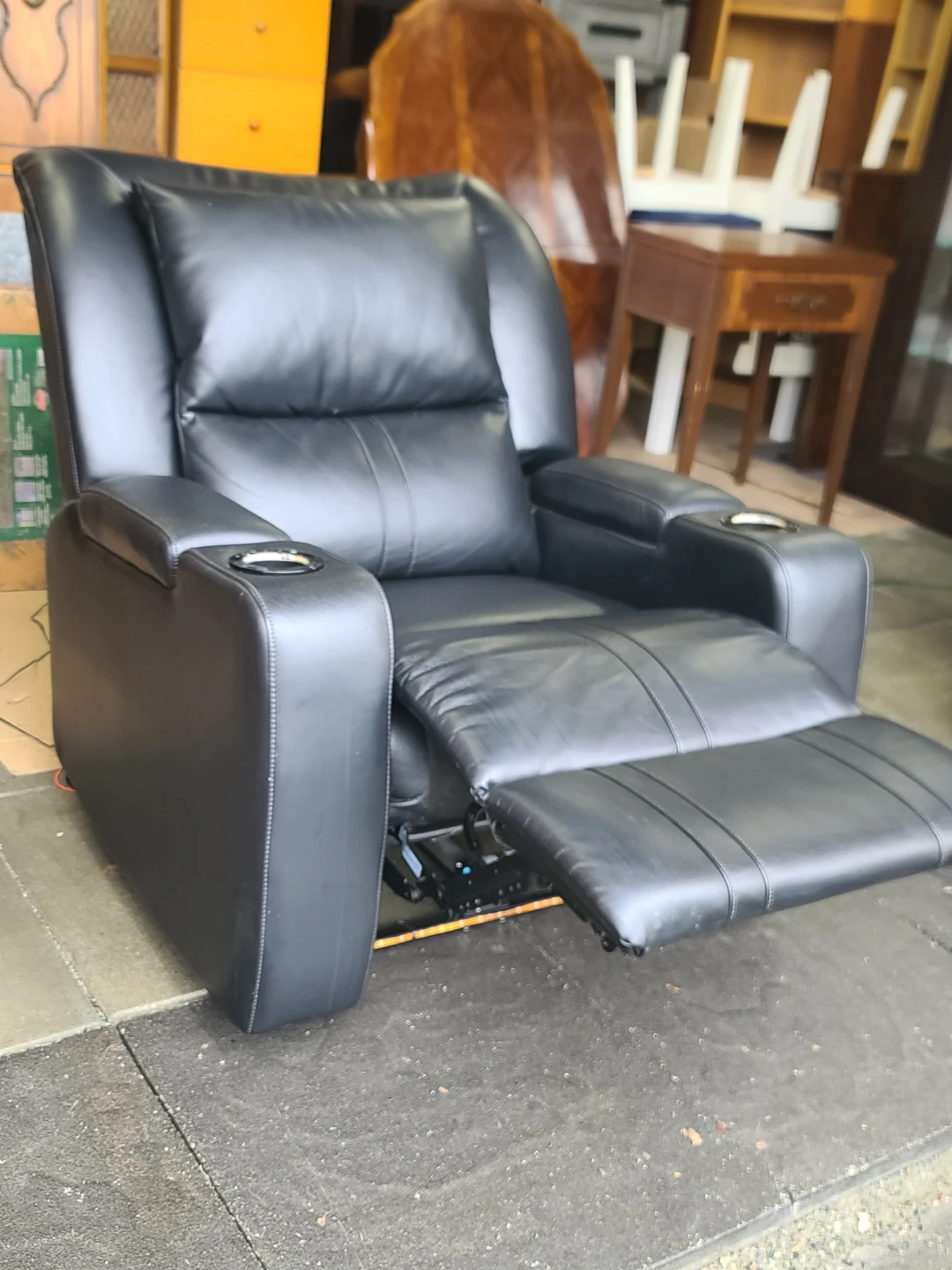 Black Leather Recliner with Cup Holders - photo 3