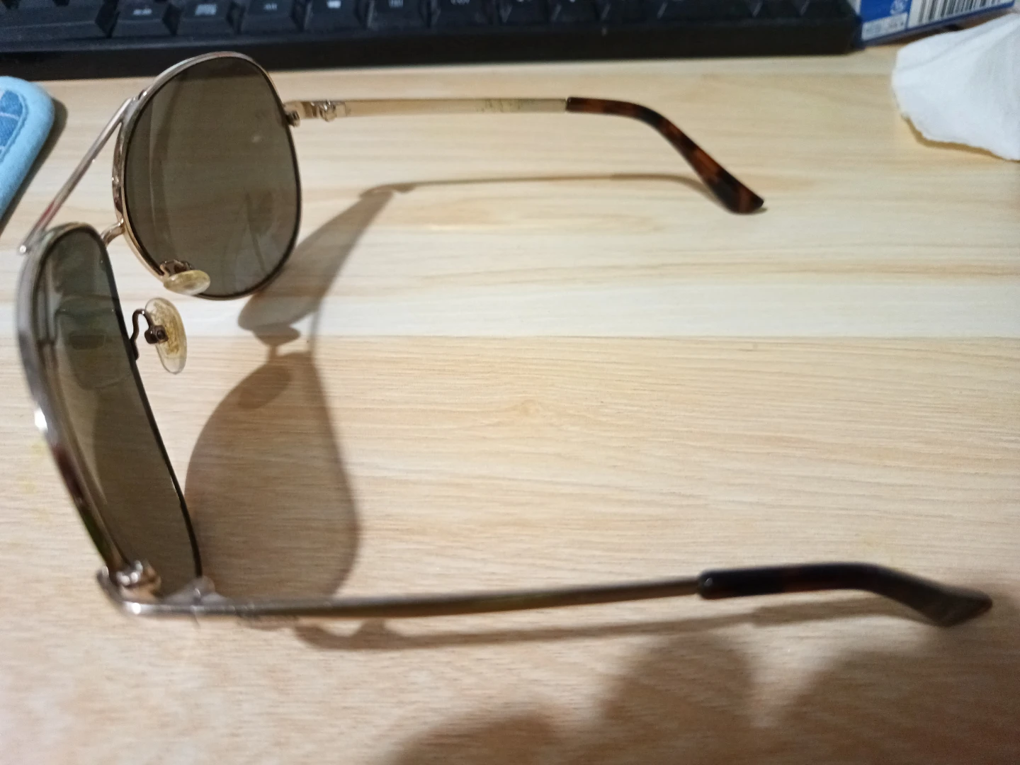 Guess Sunglasses - photo 2