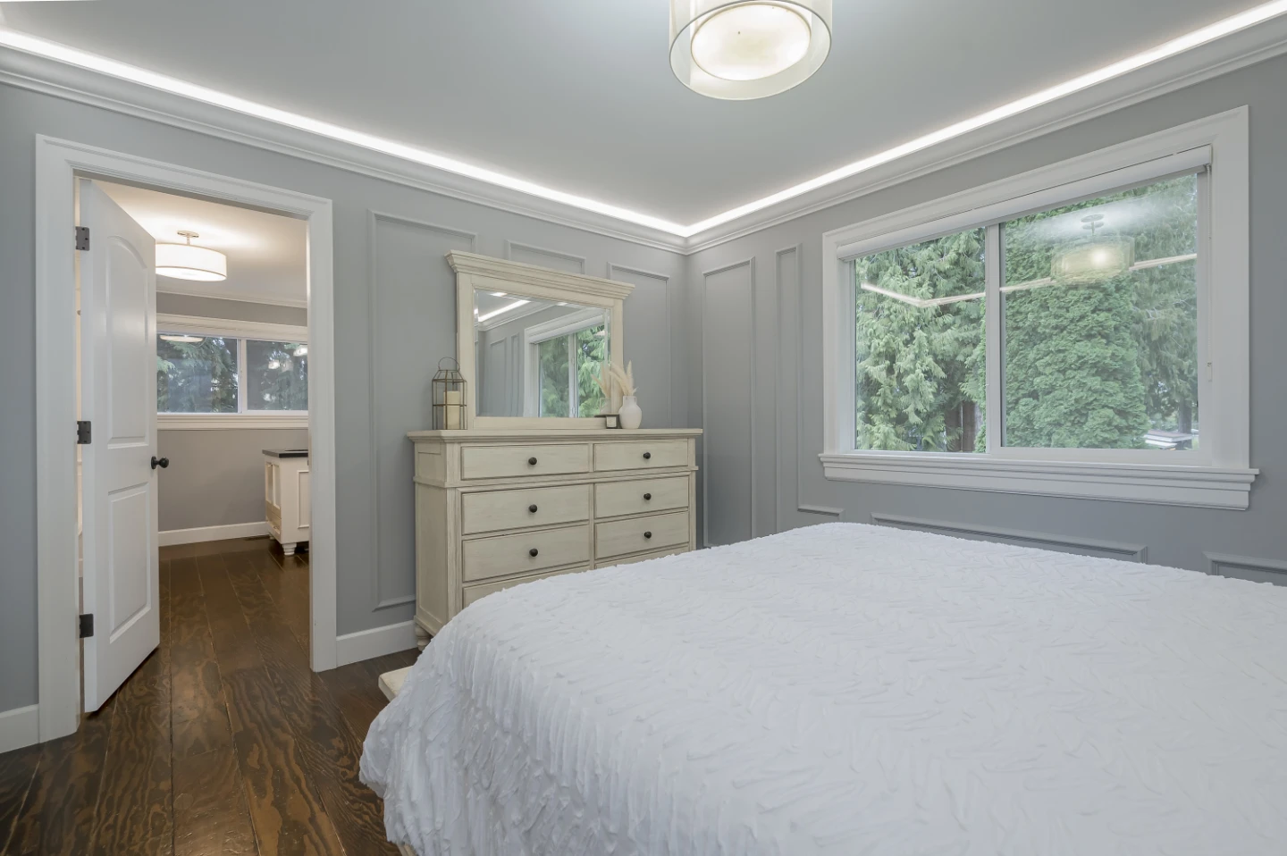 Off-white full bedroom set - photo 2