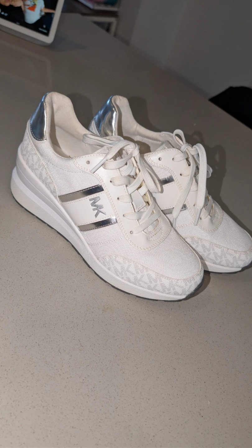 Michael Kors White MK Logo Wedge platform Sneakers Size 8 1/2