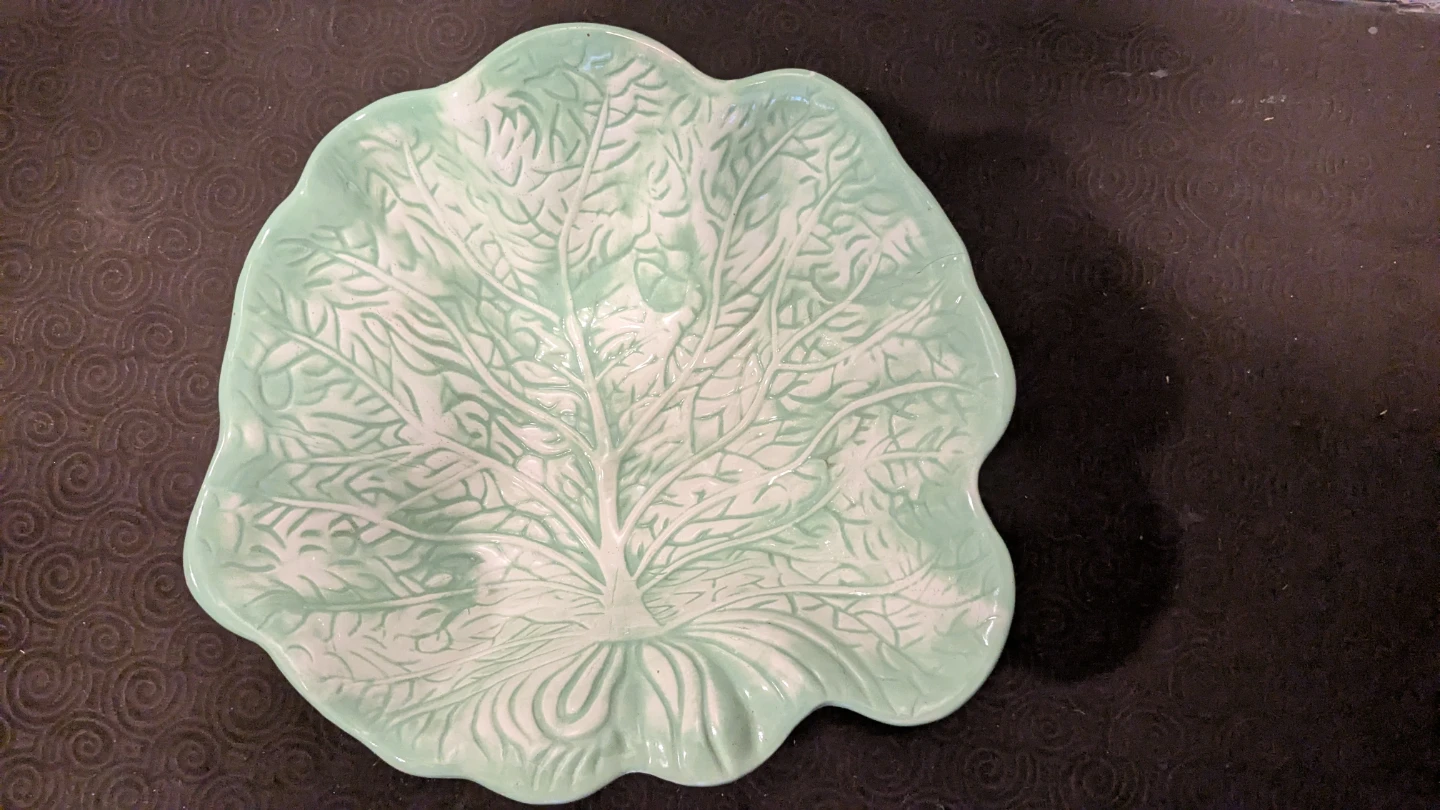 Toscana Ceramic Cabbage Leaf Bowl and Pear Decor - photo 3