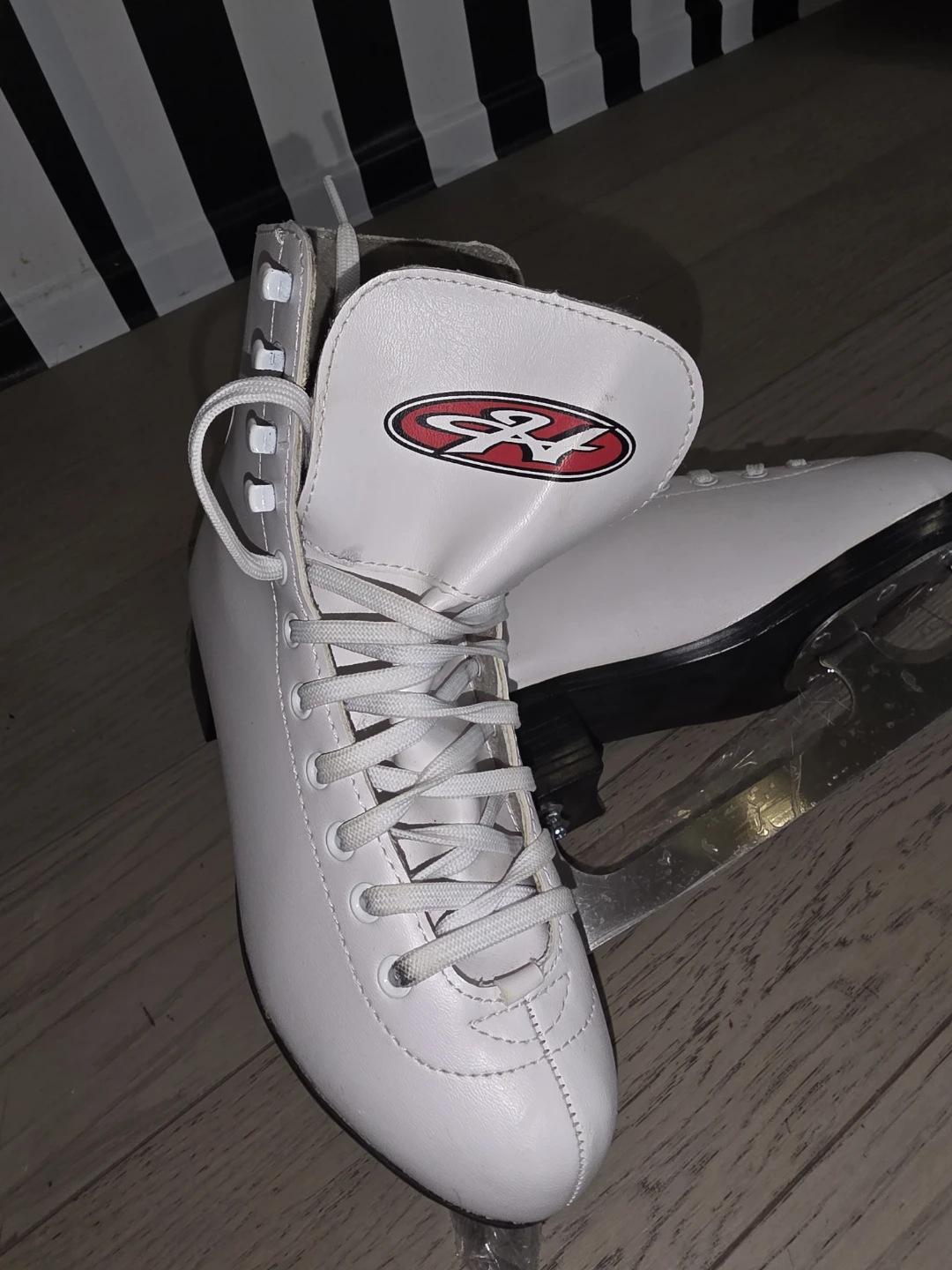 White HESPELER Figure Skates for kids