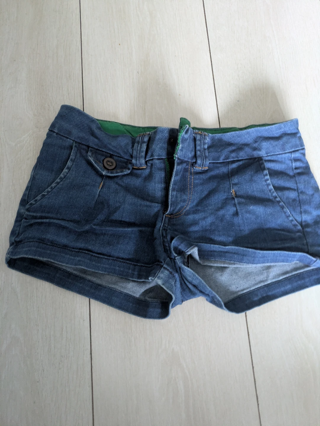 Mini Shorts - Size 1