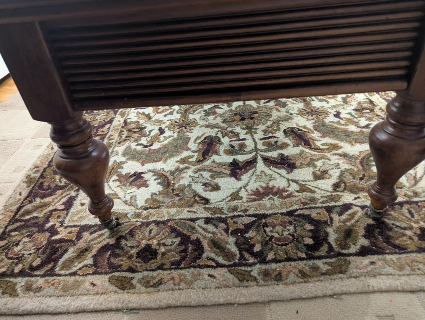 Wooden coffee table with glass top - photo 2