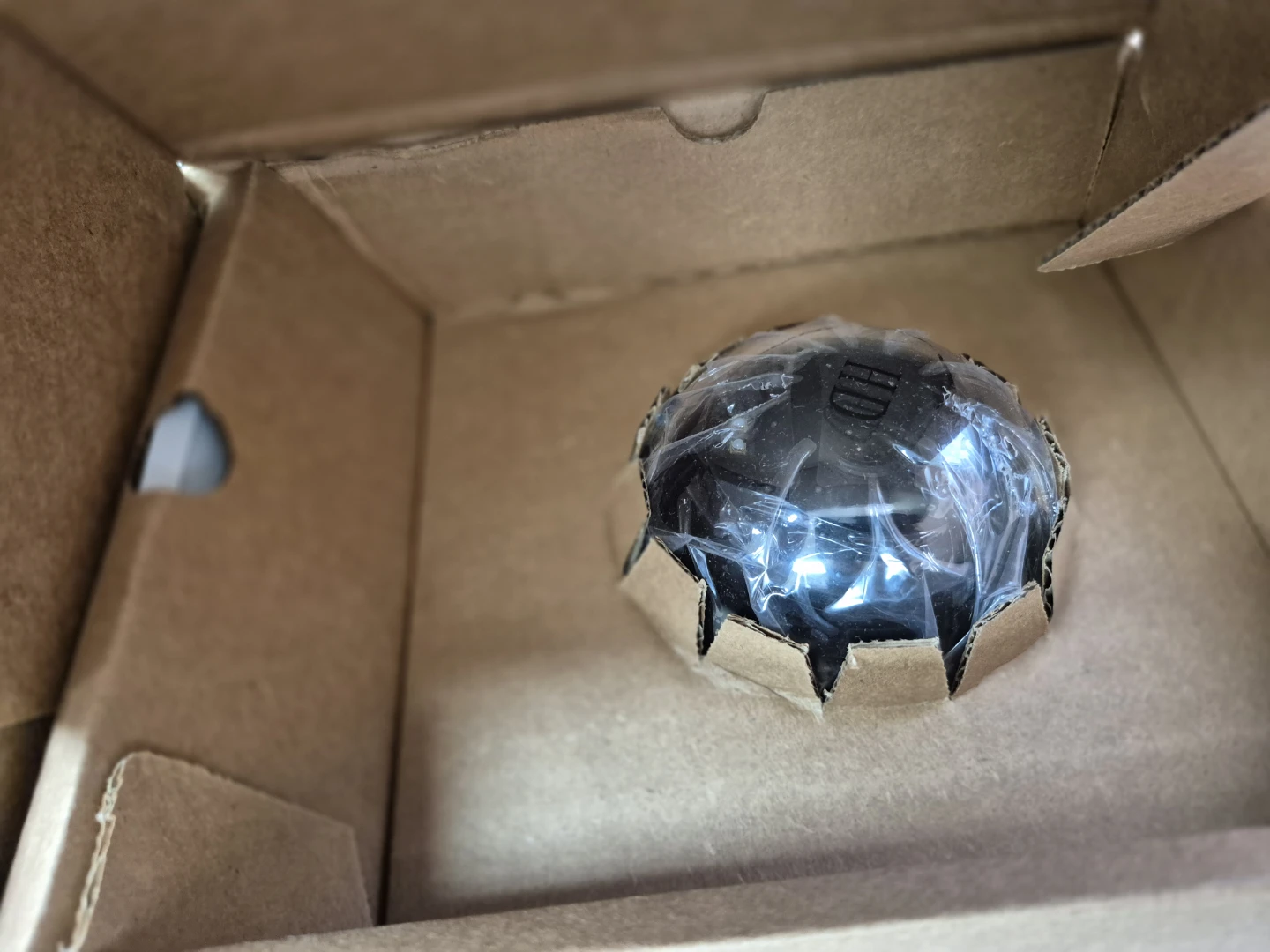 AXIS P3265-LVE Dome Camera