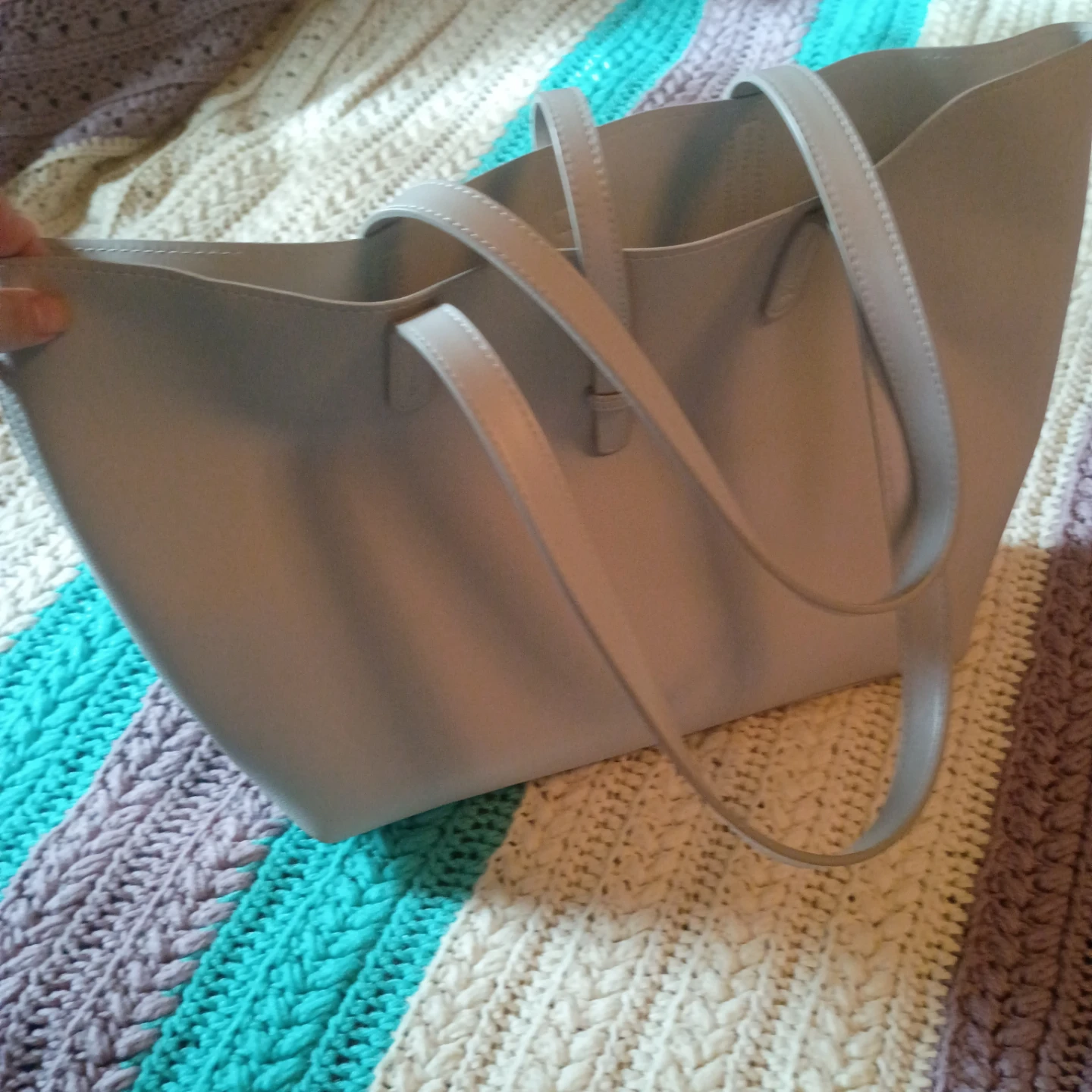 Light Gray Faux Leather Tote Bag - photo 4