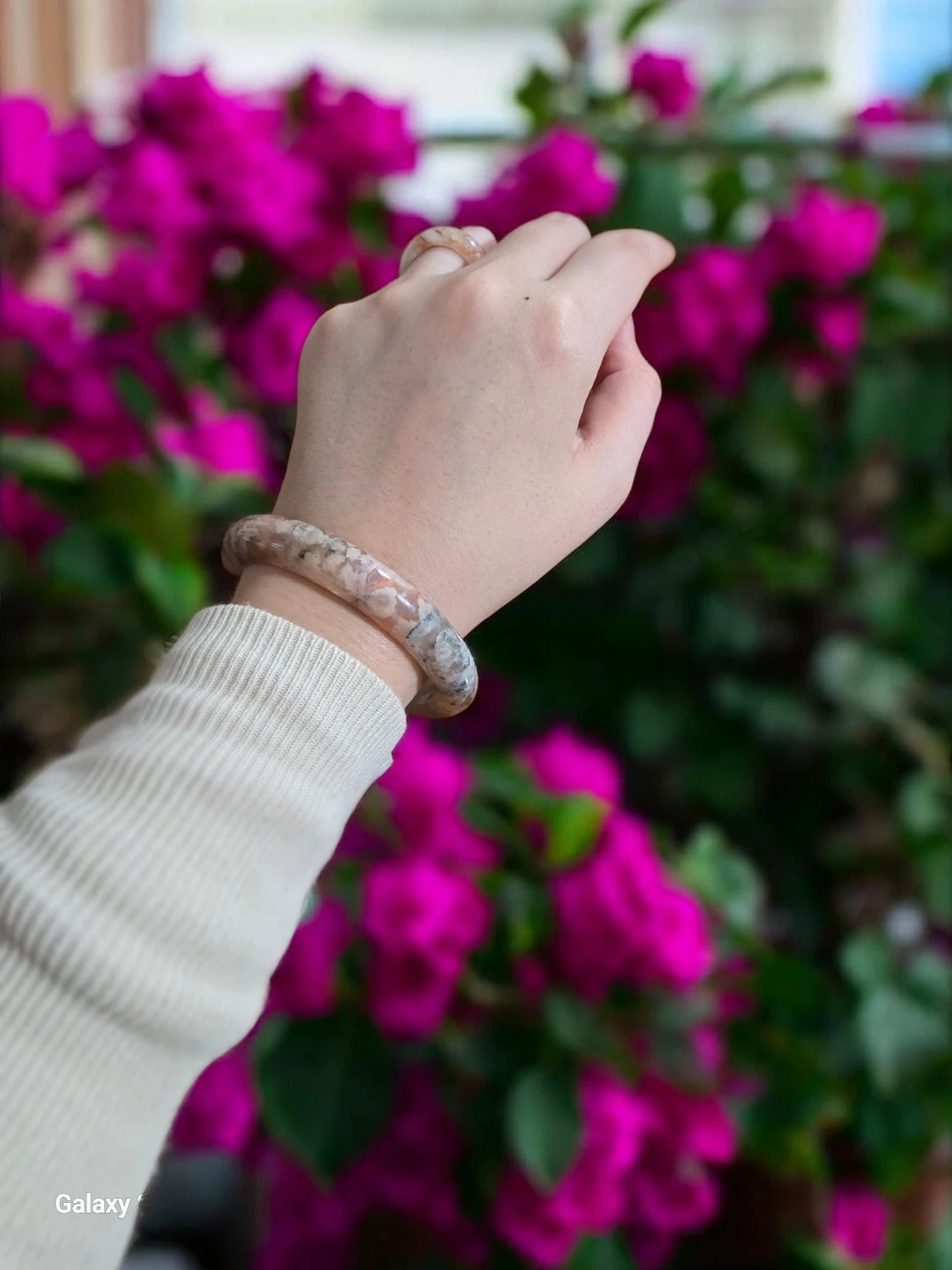 Natural Cherry Blossom Agate Bangle - photo 2