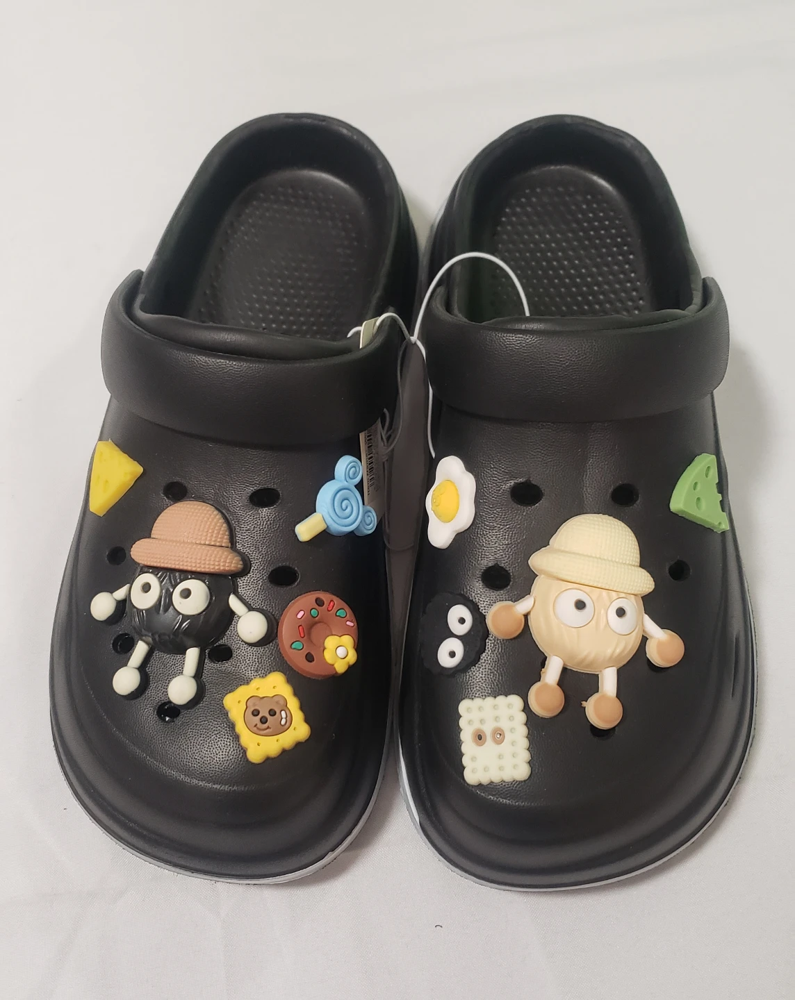 Brand new Girls Cute Summer Crorks with Charms