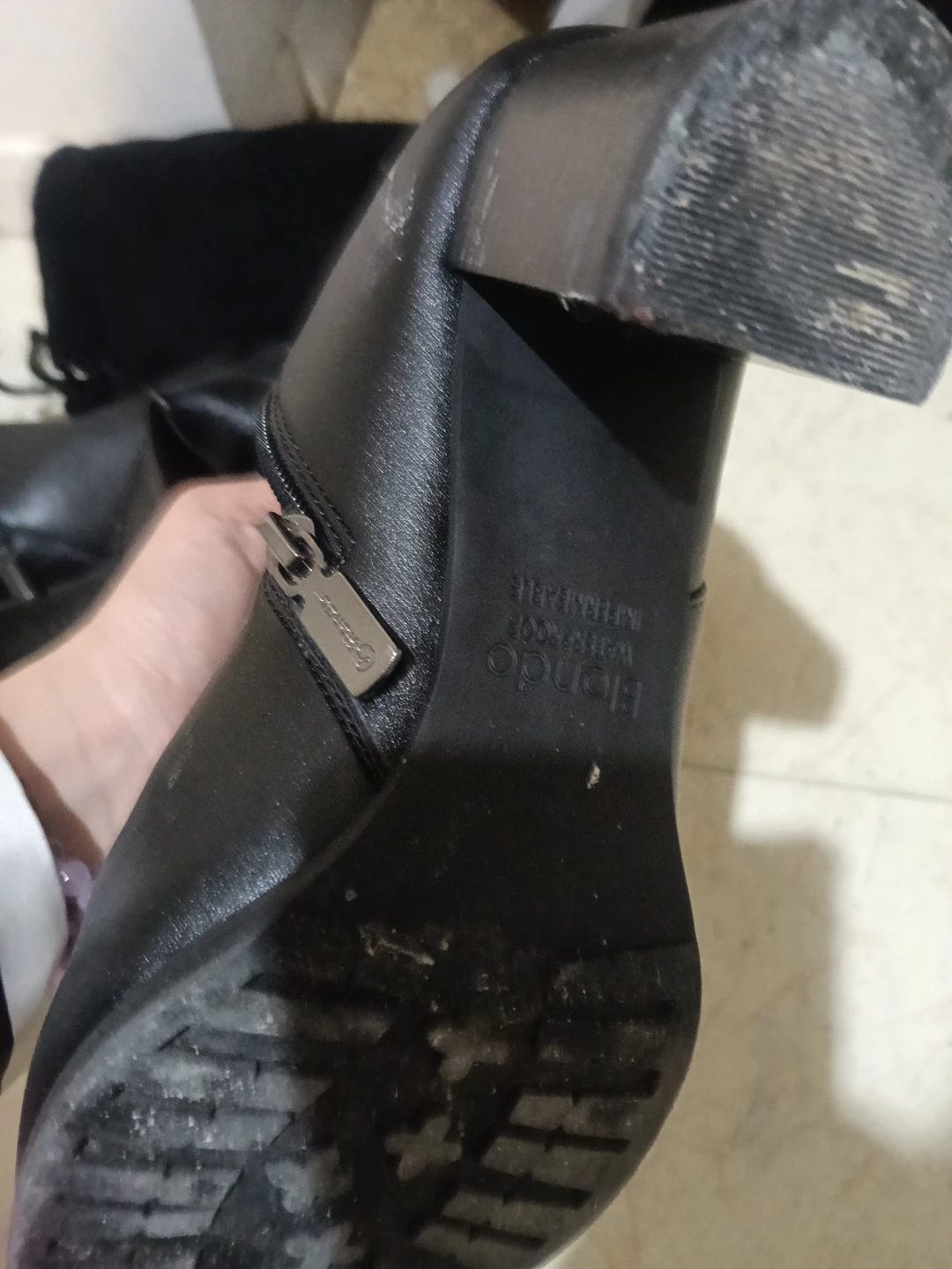 Blondo Waterproof Black Leather Heeled Boots - photo 2