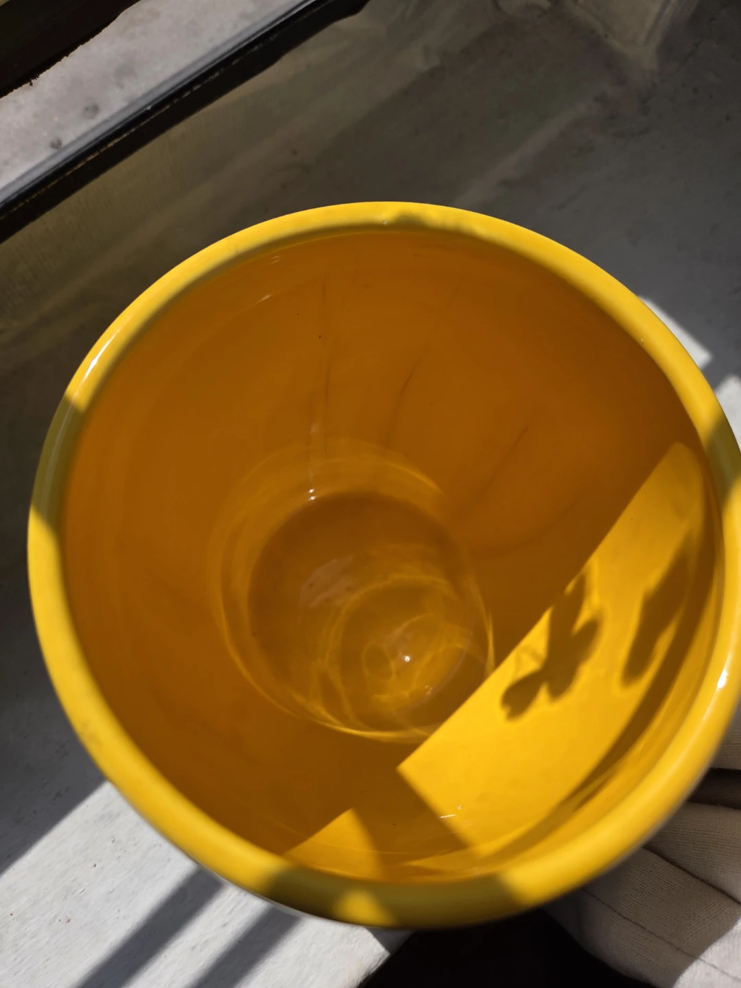 Yellow "Bee Well Soon" Flower Pot 🥕 - photo 2