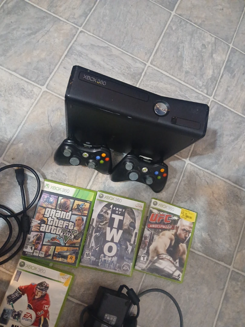 Xbox 360 Console with 4 Games and Controllers