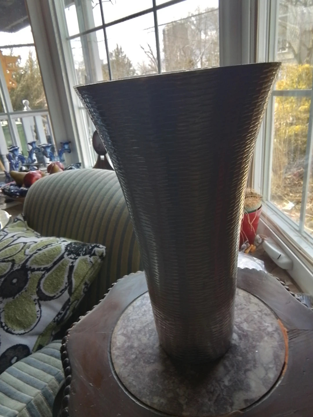 Elegant Hammered Metal Statement Vase 10.5" - photo 3