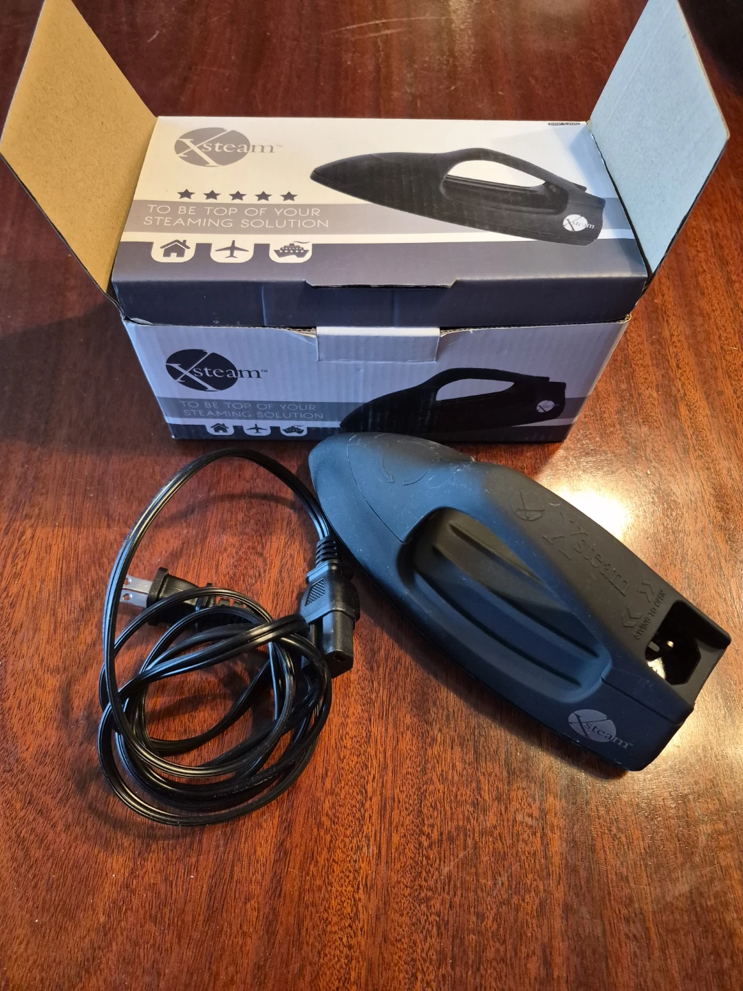 Xsteam Portable Fabric Steamer - photo 2