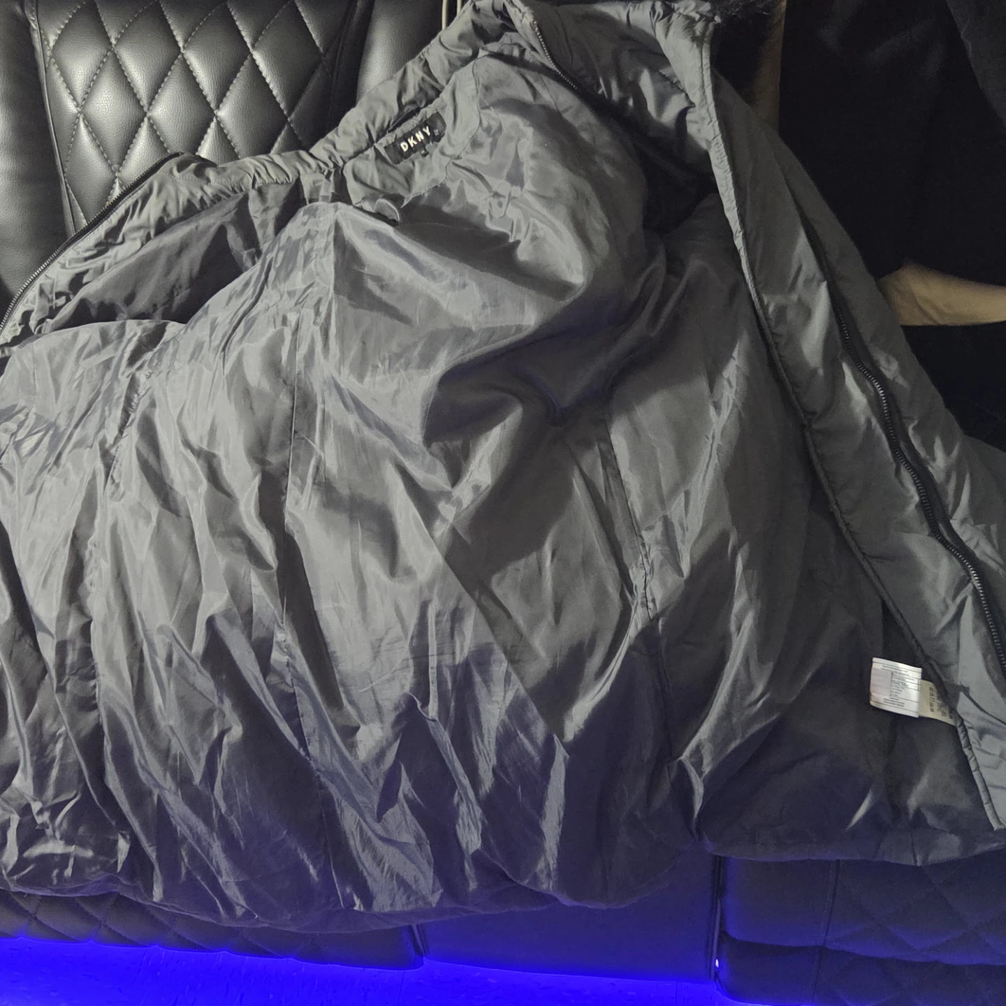 DKNY Puffer Coat with Fur Hood - Size XXL - photo 4