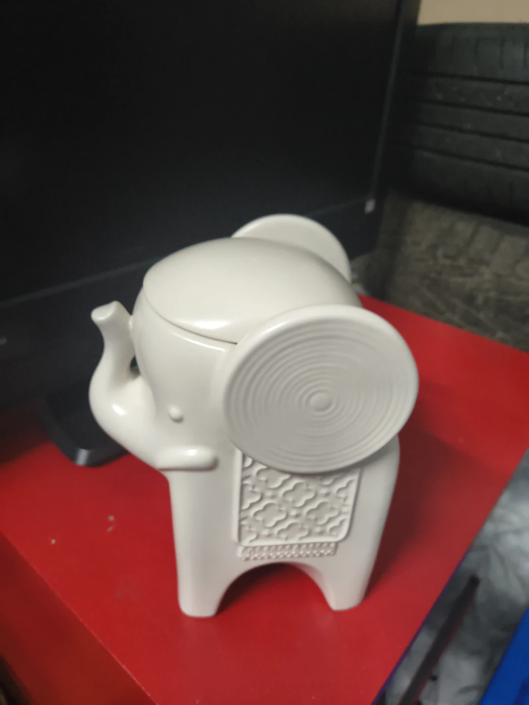 Jonathan Adler for PartyLite Elephant Tea Pot - photo 4
