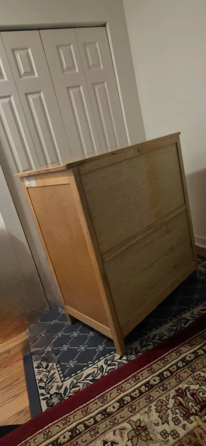 Light Wood 4-Drawer Dresser - photo 3