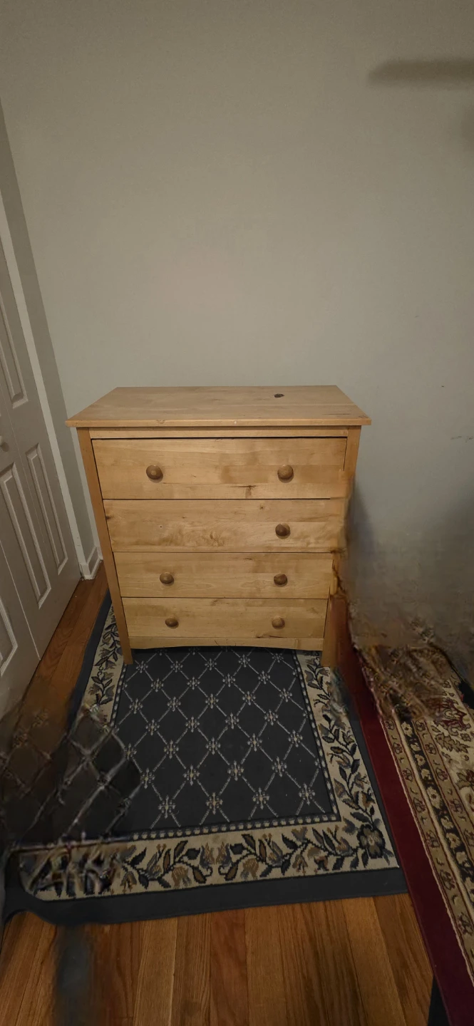 Light Wood 4-Drawer Dresser - photo 4