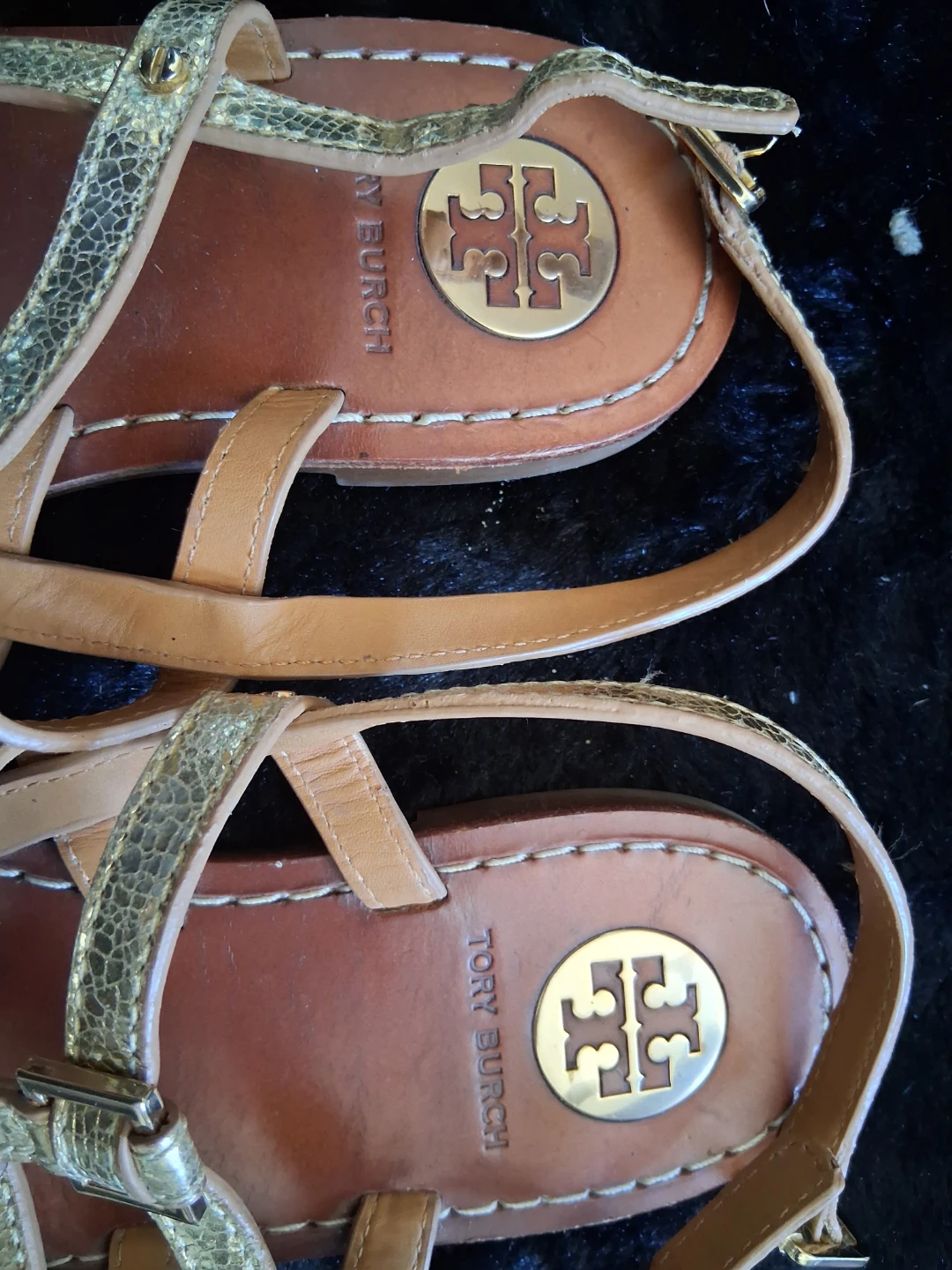 Tory Burch Gold Embellished Leather Flat Sandals - photo 3