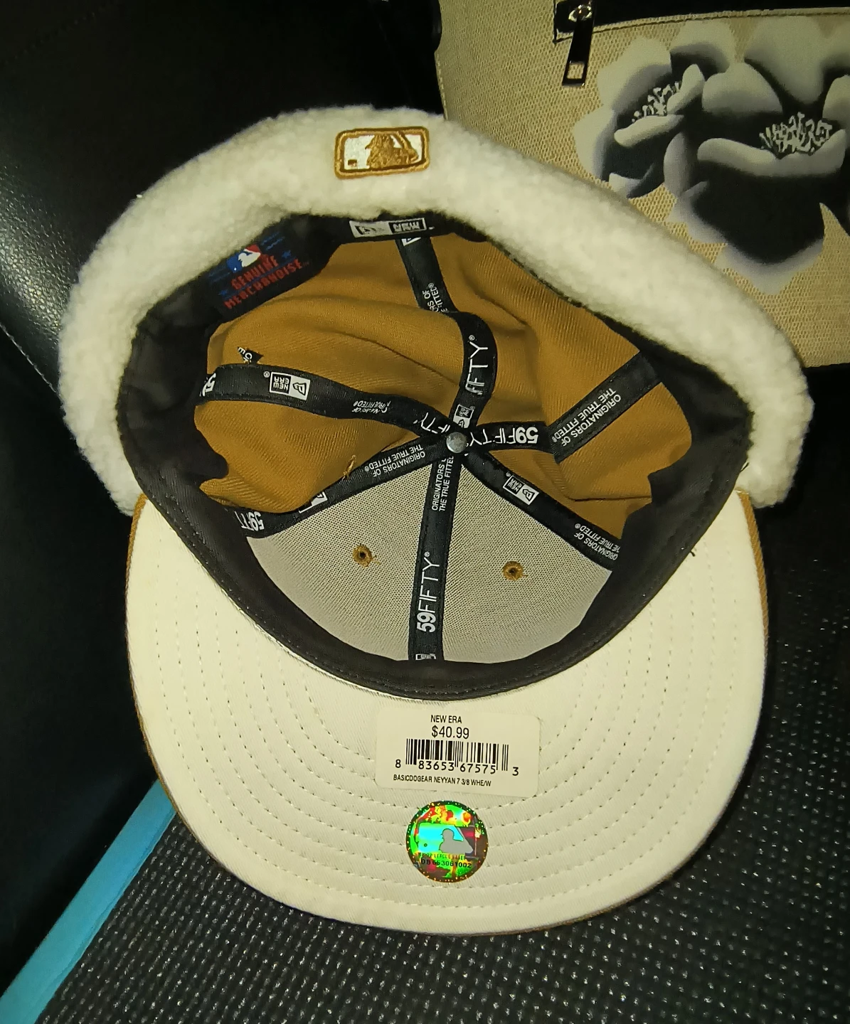 New Era 59FIFTY "Dog Ear" Cap - Size 7 3/8 - photo 2