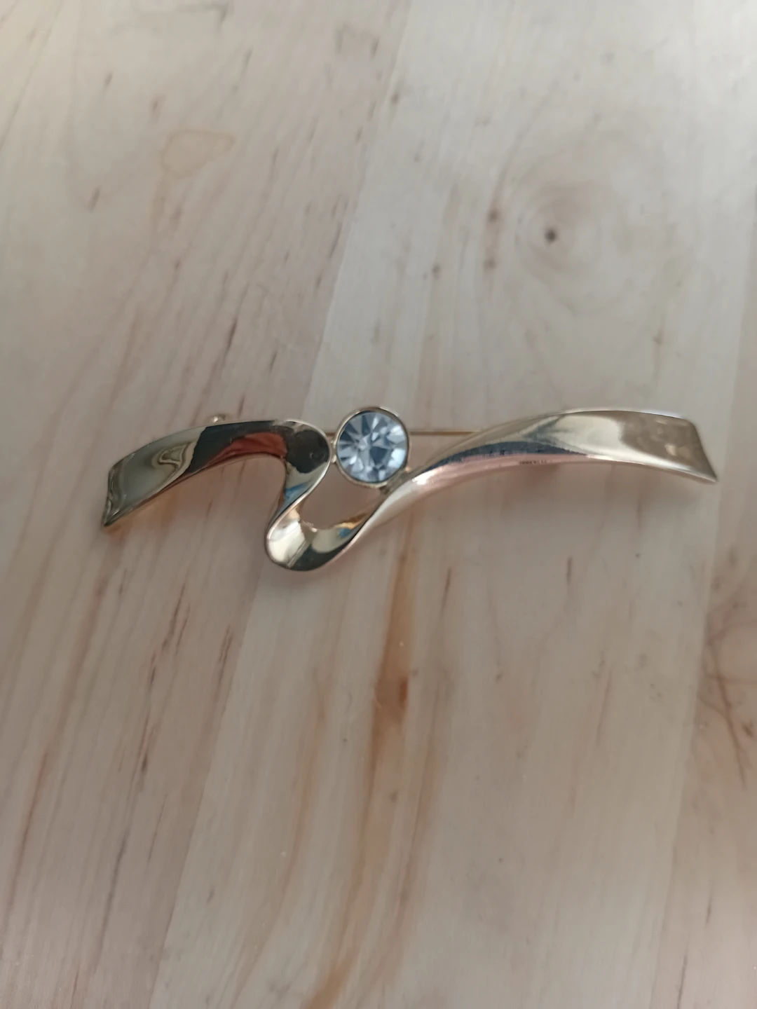 Gold-tone Brooch with Clear Gem