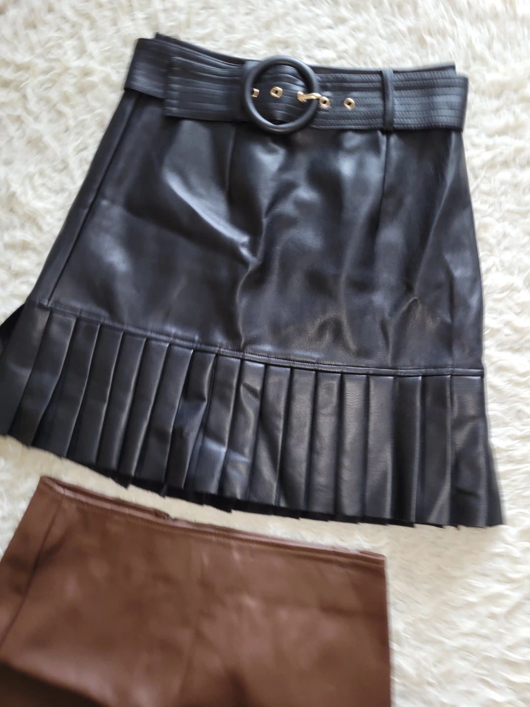 $10.00 FOR ALL!! Faux Leather Skirts - photo 2