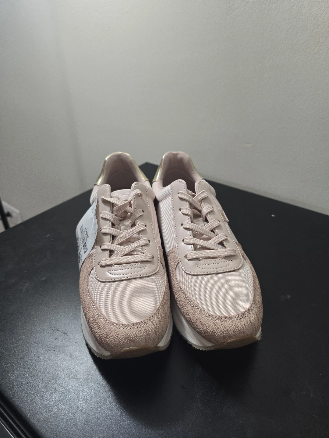 Michael Kors Women's "Monique" Blush Sneakers Size 7.5 M - photo 2