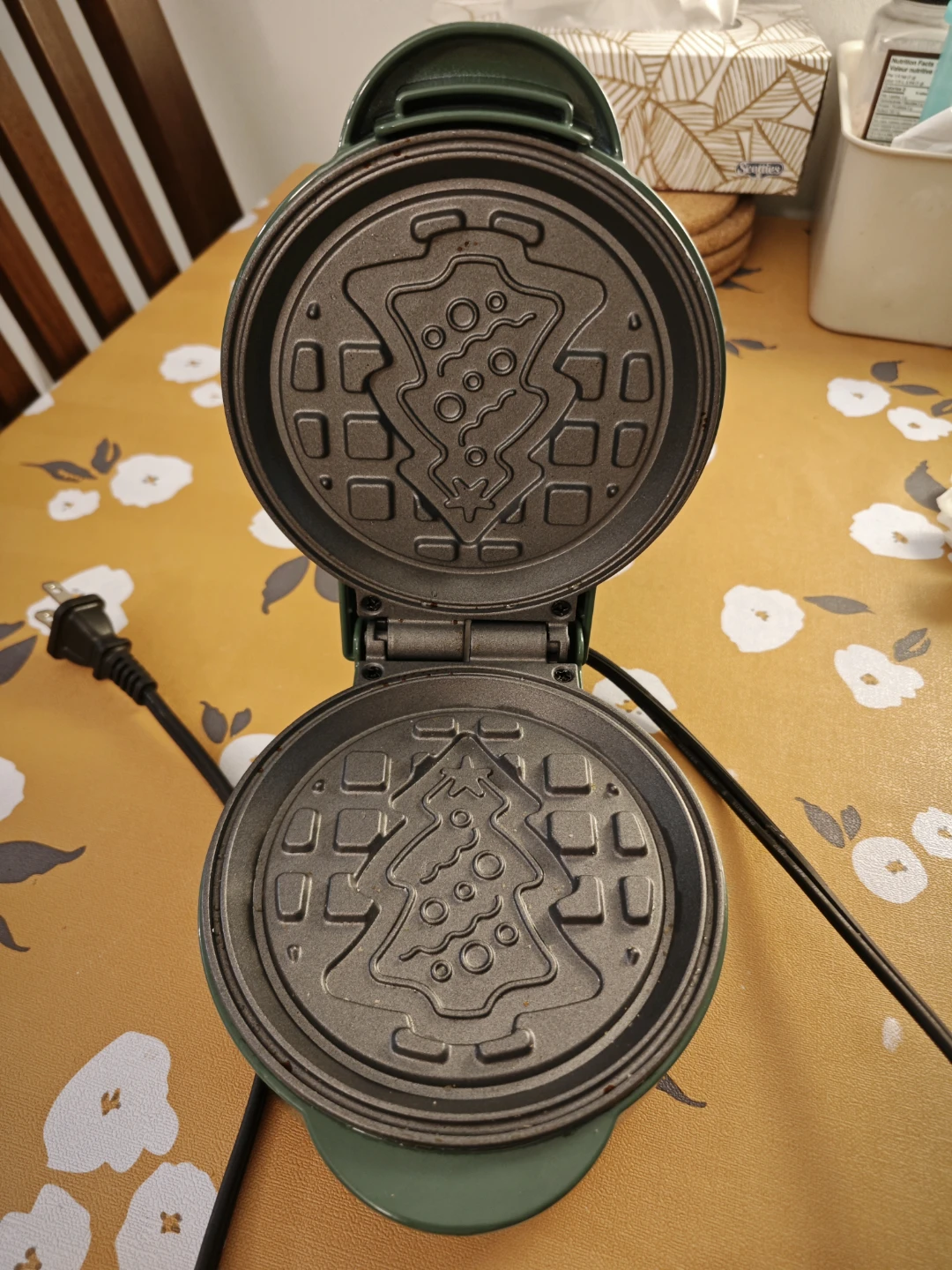 Mini Waffle Maker - photo 3