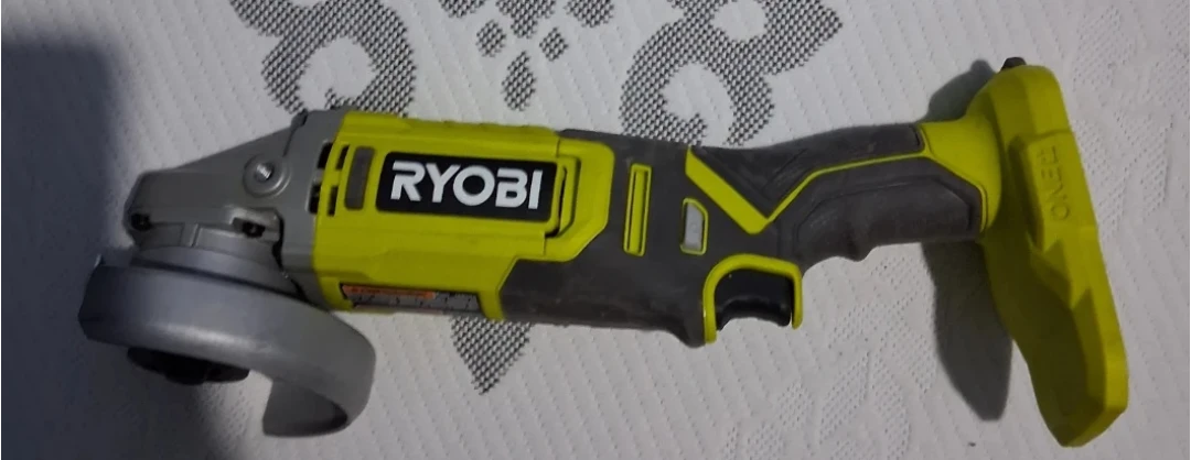 Ryobi Angle Grinder - photo 2