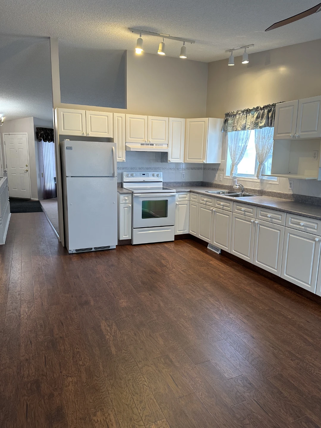Belmont Bungalow For Sale by Owner - photo 5