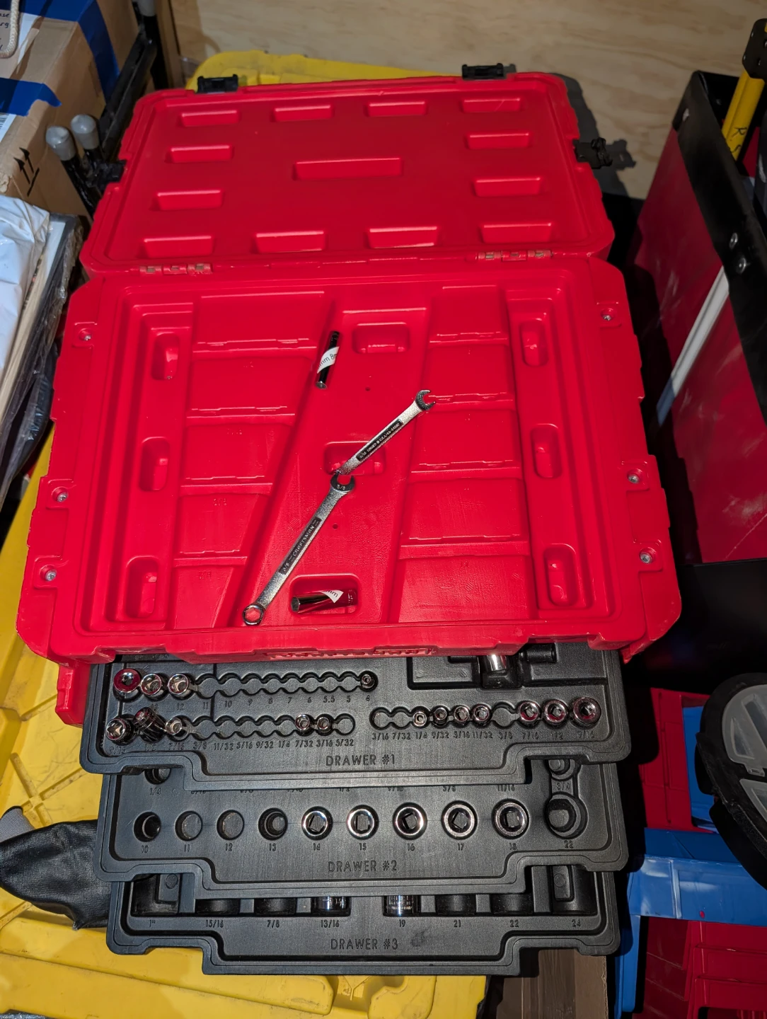 Craftsman Red Tool Chest with Socket Set - photo 2