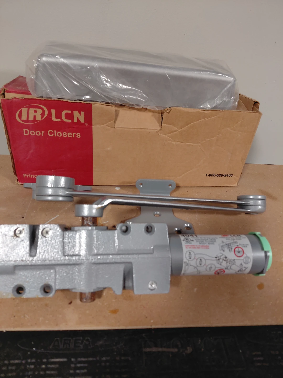LCN 4041 Door Closer with ARM