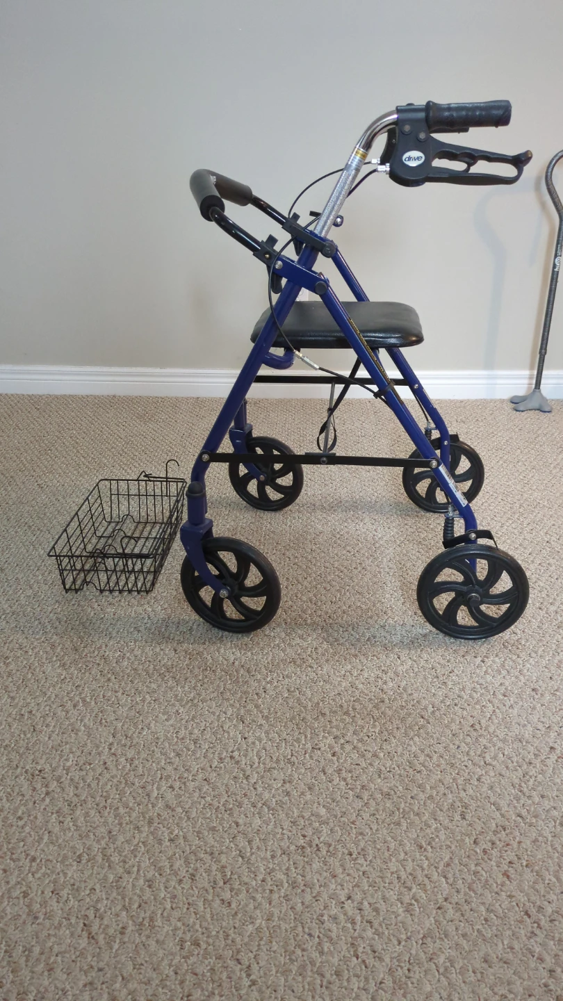Drive Medical Blue 4-Wheel Walker with Seat and Basket - photo 4