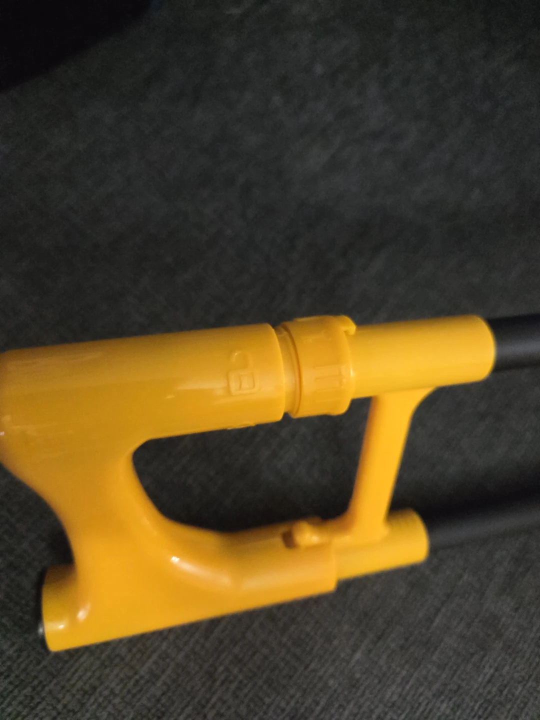 pBone Plastic Trombone - Yellow - photo 4