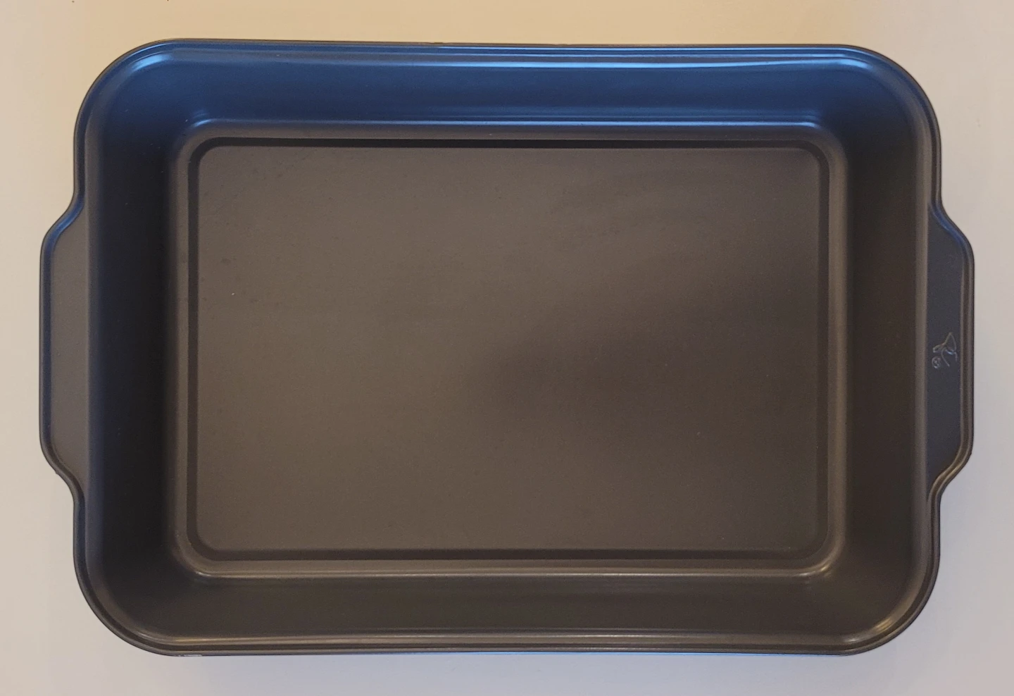 Wilton Muffin Pan with Baking Pan - photo 2