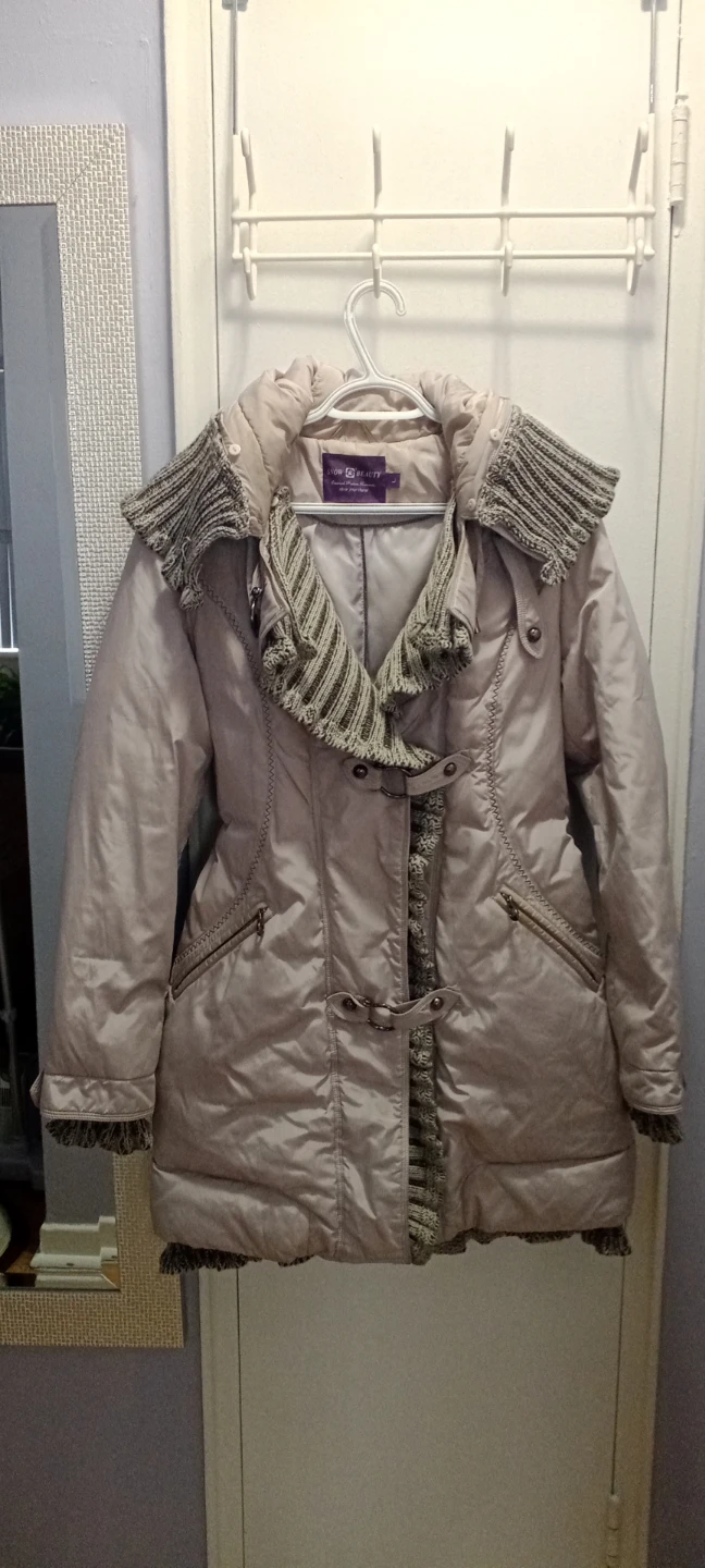 Snow Beauty Women's Puffer Coat - Size L