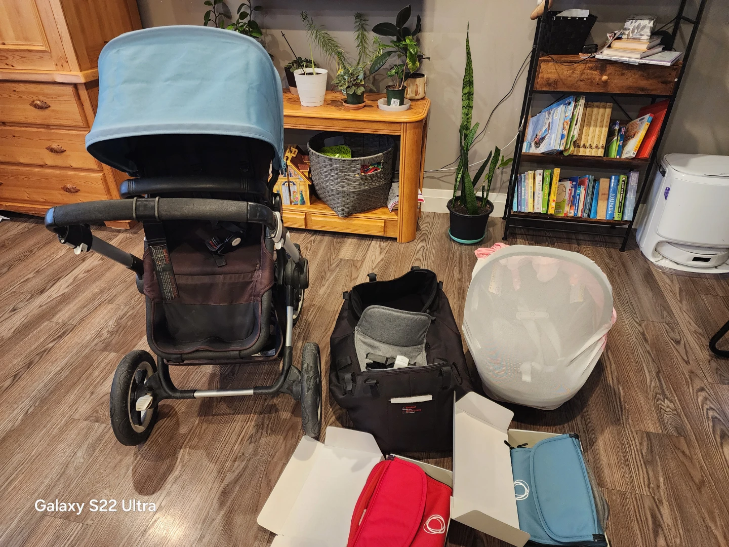 Bugaboo buffalo stroller w/accessories + carseat - photo 2