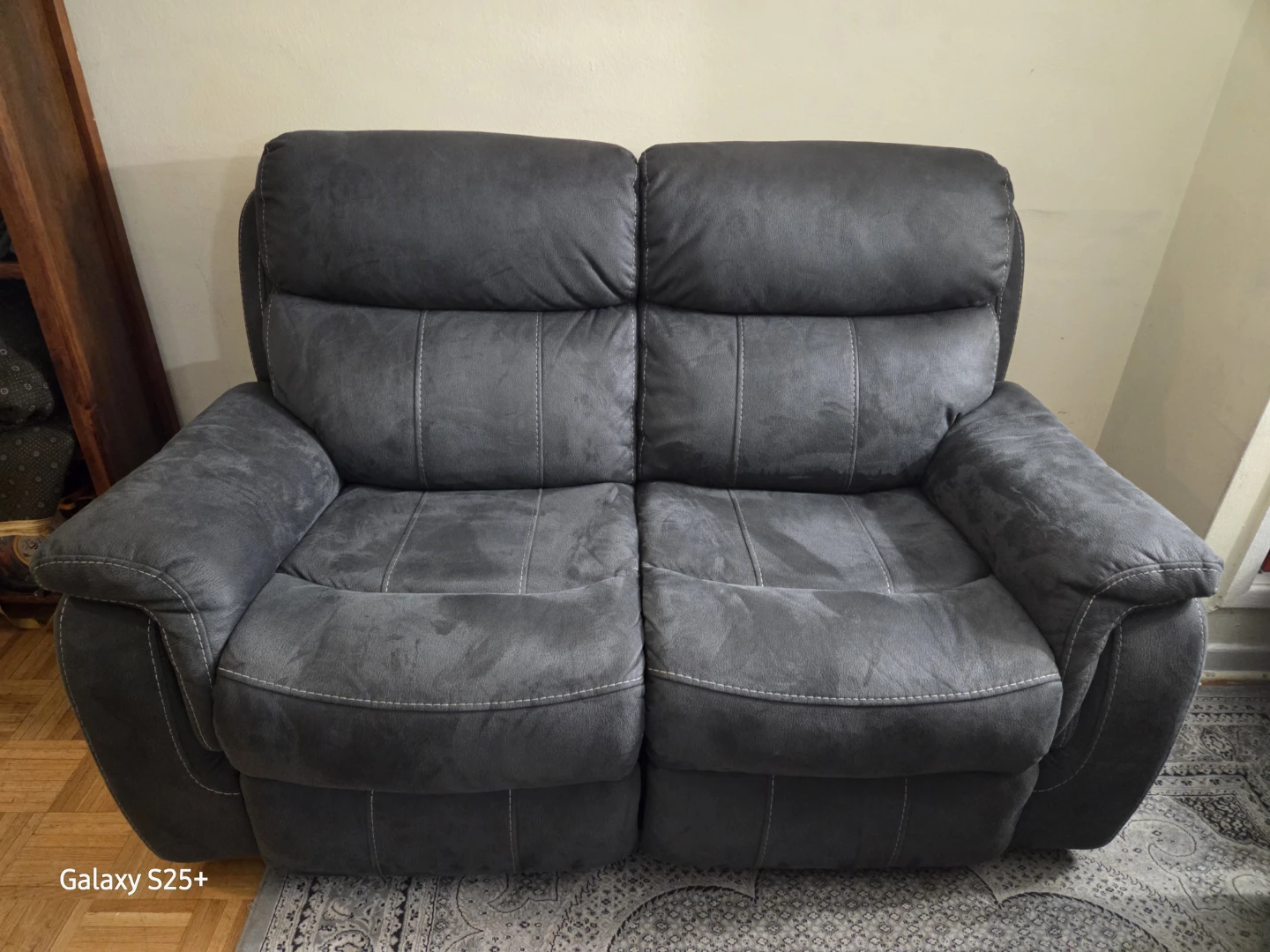 Grey Loveseat Recliner - photo 4